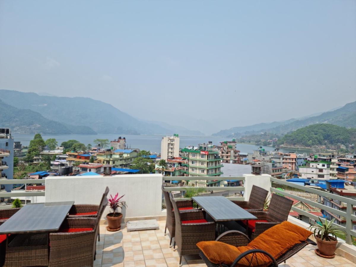จอตารี บูทิก โฮเทล Hotel โพคารา ภายนอก รูปภาพ