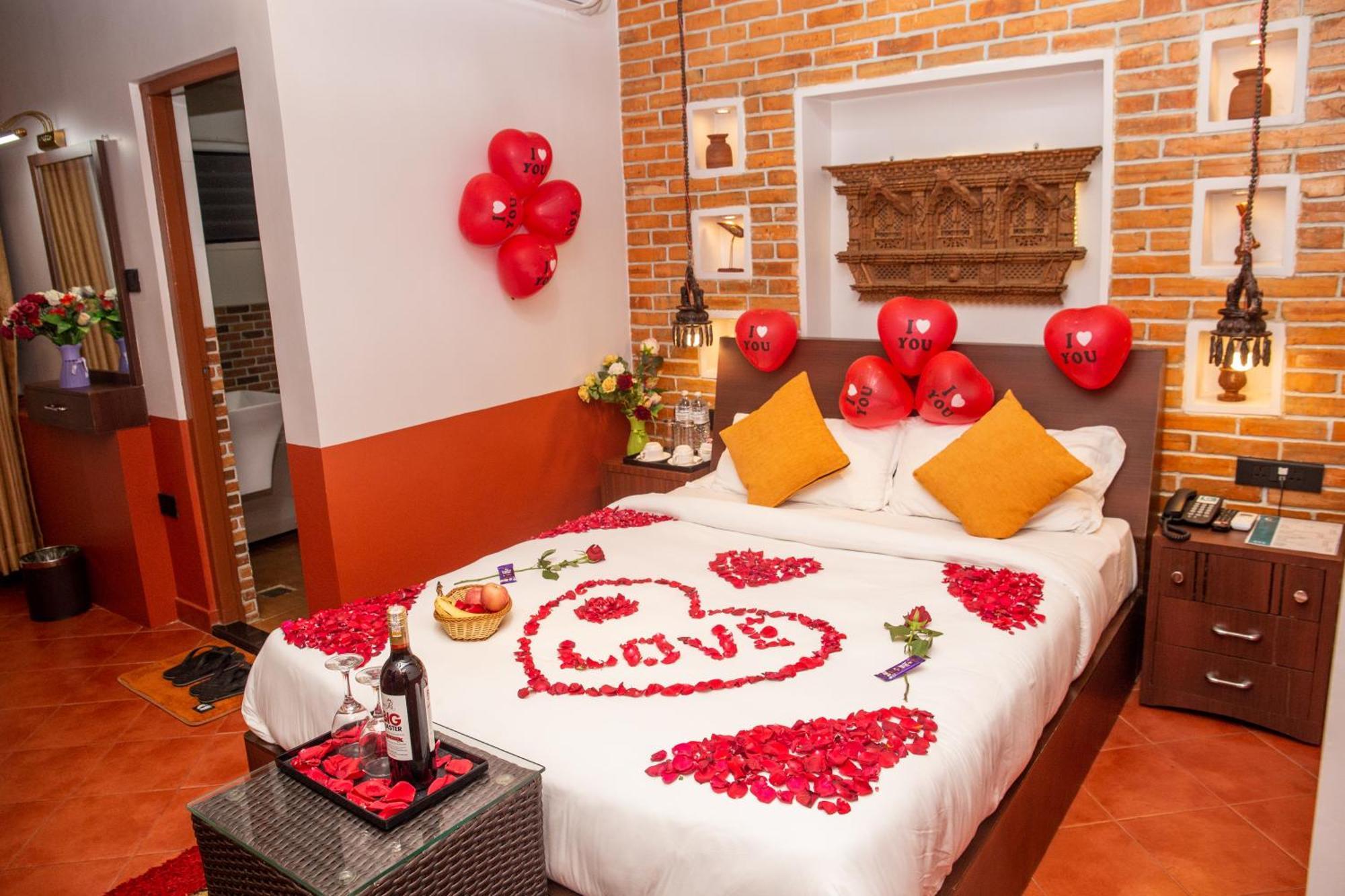 จอตารี บูทิก โฮเทล Hotel โพคารา ภายนอก รูปภาพ
